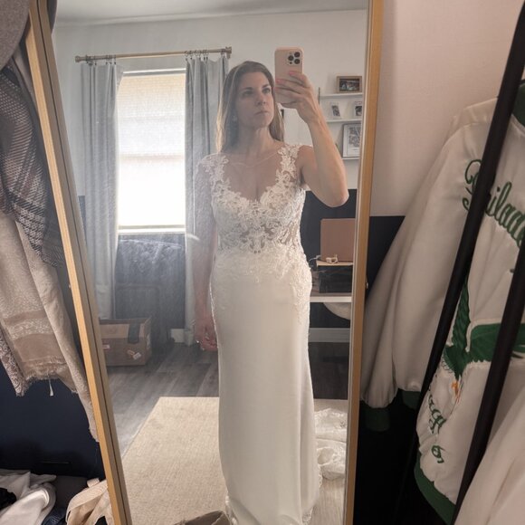 NEVER WORN WAITOMO WEDDING DRESS SIZE 10 - Picture 2 of 11